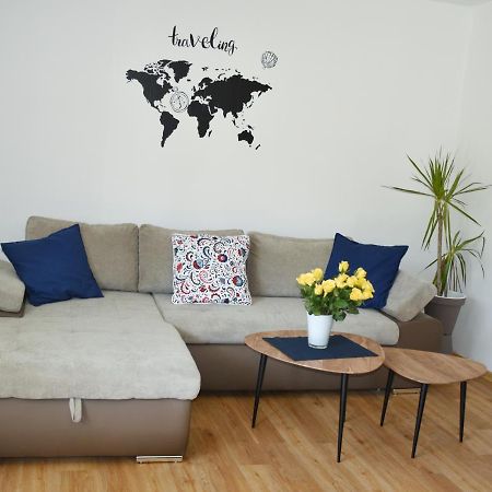 M&M Apartment Згорнье-Горье Экстерьер фото