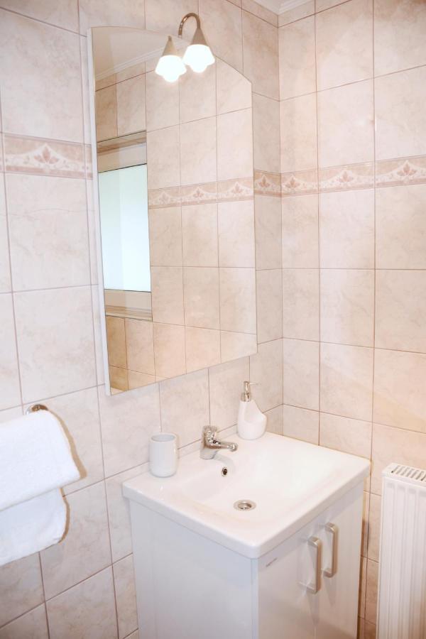 M&M Apartment Згорнье-Горье Экстерьер фото